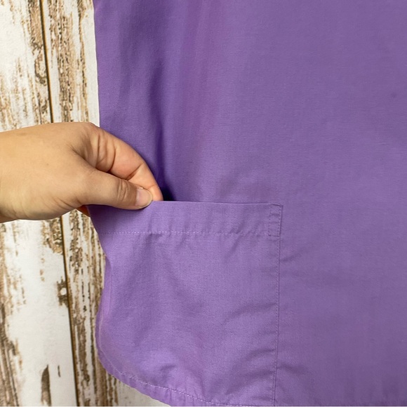 Vintage, Pretty Purple Scrub Top. Similar to a size Large. Good used condition! - Picture 5 of 5